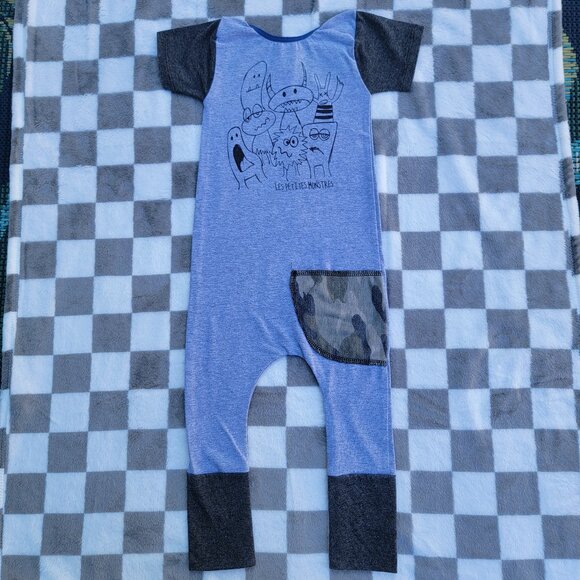 Henry and Claire Monsters Pull On Short Sleeve Romper Size 18-24m - Picture 1 of 5